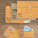 TRAVELER’S COMPANY Kraft Envelope with String – Medium – Brown