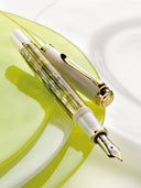 Pelikan Souveran M400 Fountain Pen - White Tortoiseshell